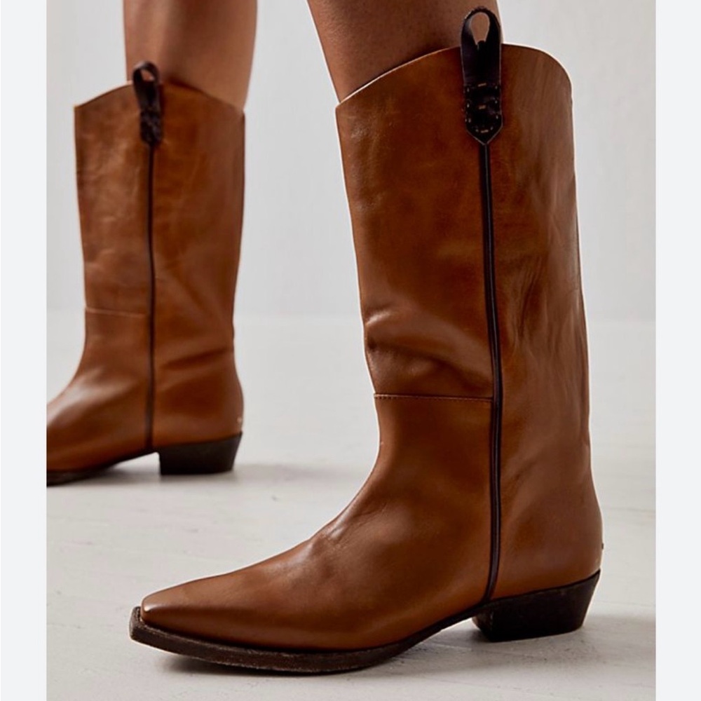 We The Free Montage Maize/Brown Leather Tall Boots Sz 41
